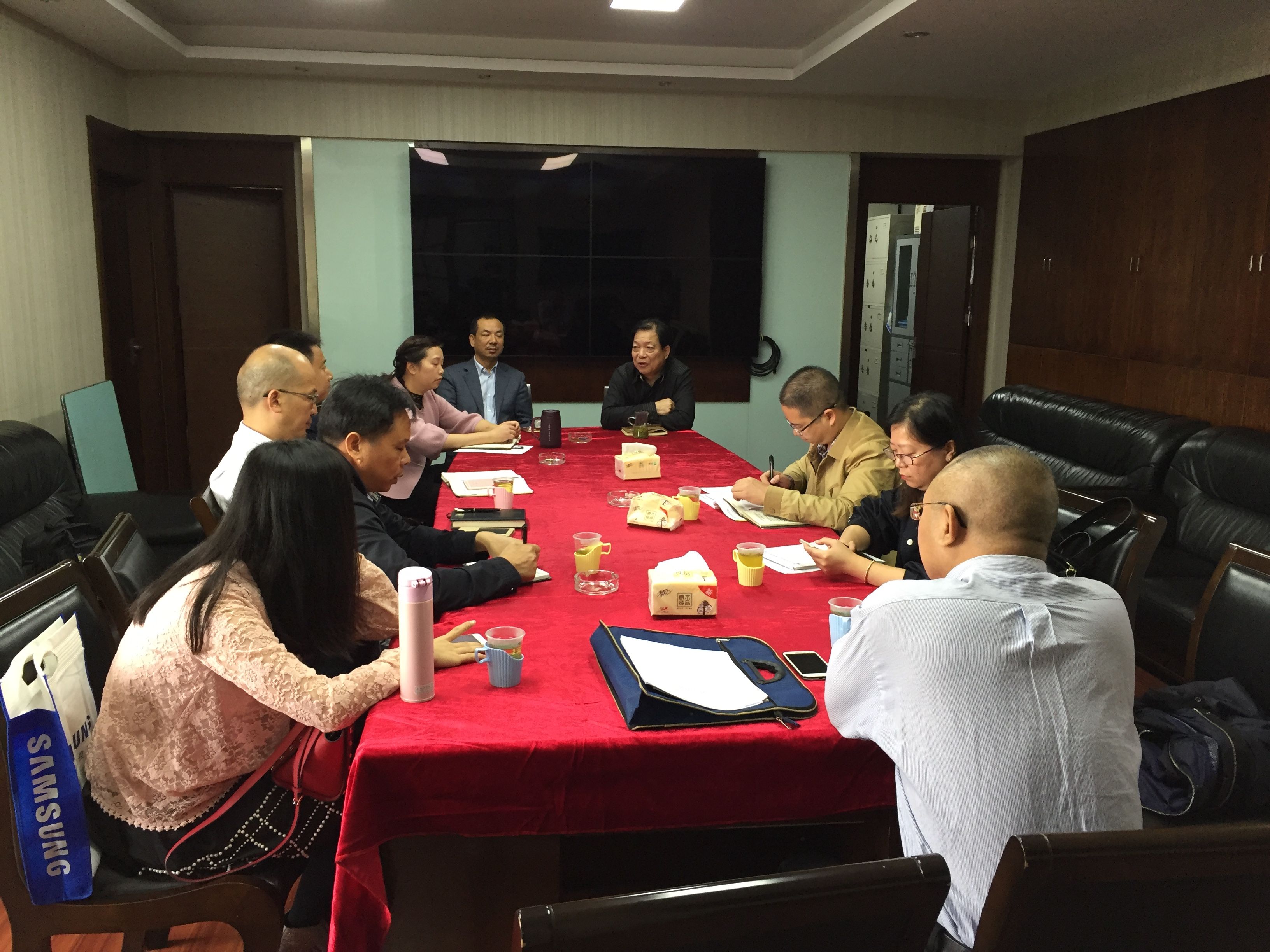 市工程建设标准定额管理站到武汉混凝土协会调研