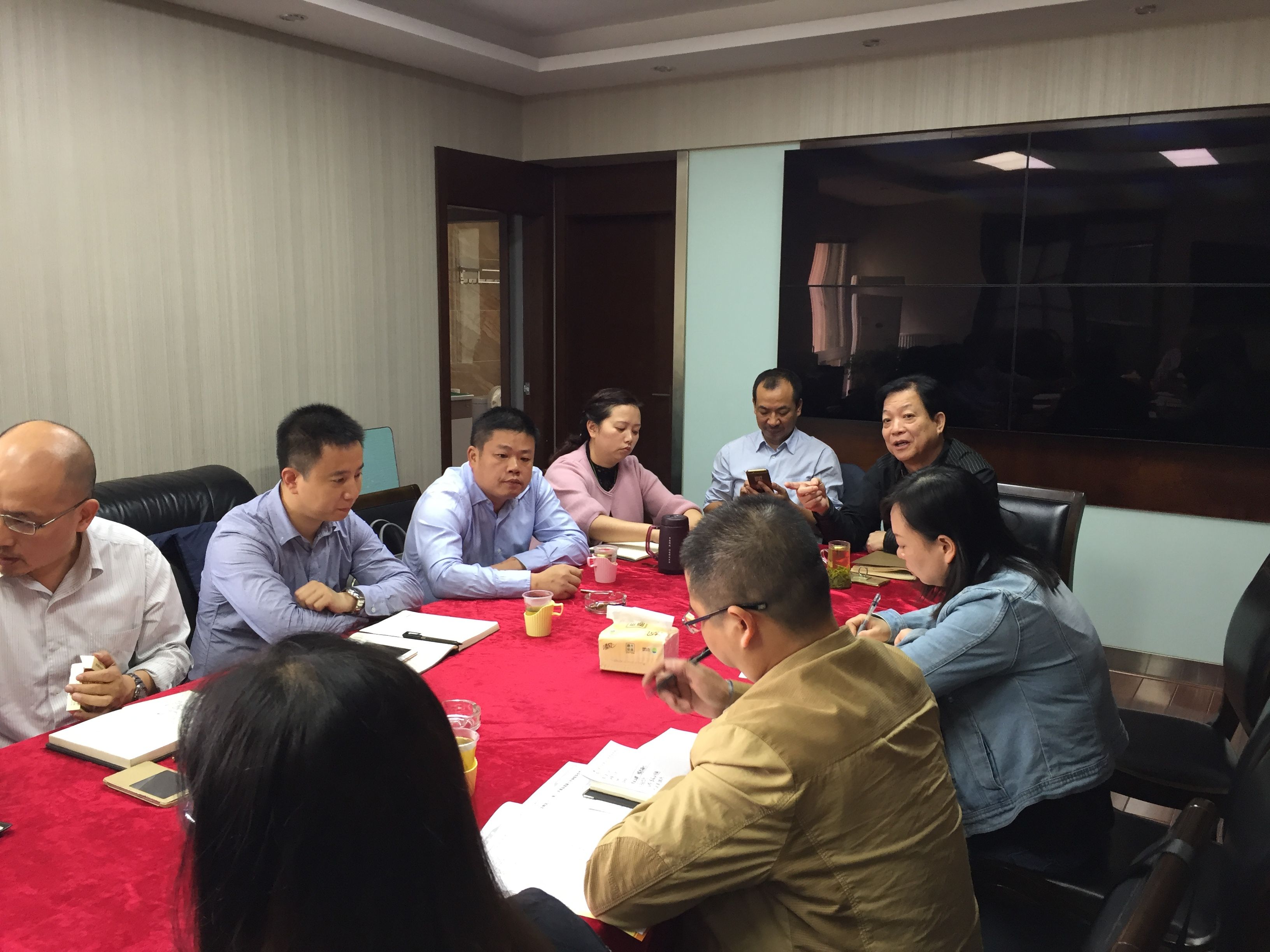 市工程建设标准定额管理站到武汉混凝土协会调研
