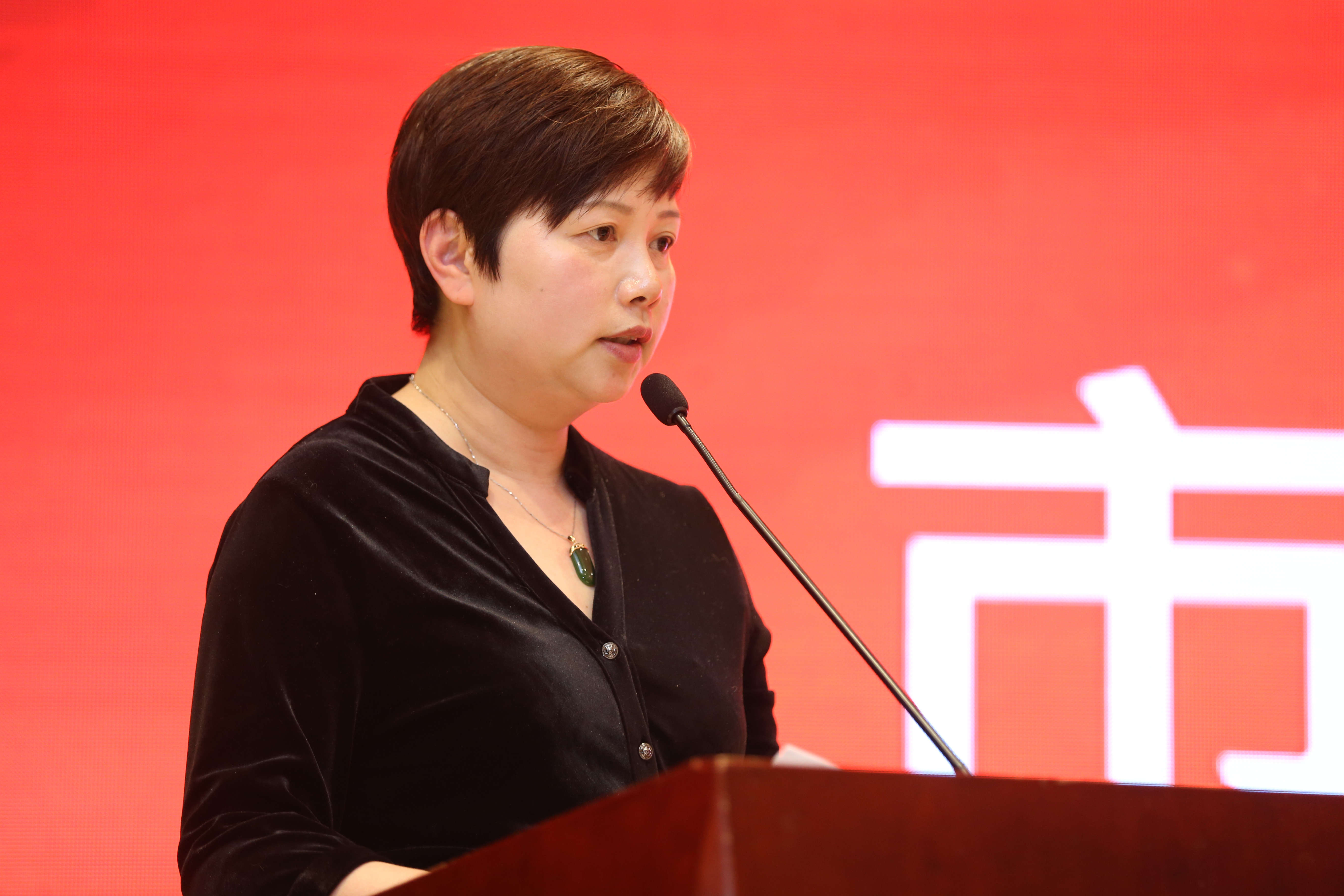 杨力荔_副本.jpg