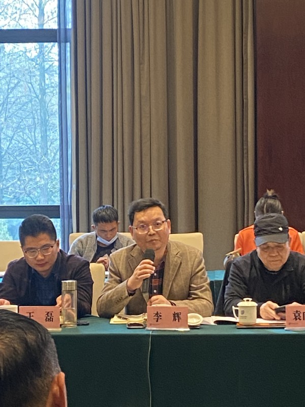 李辉2_副本.jpg