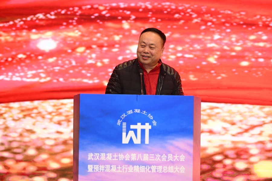 杨斯龙_副本.jpg