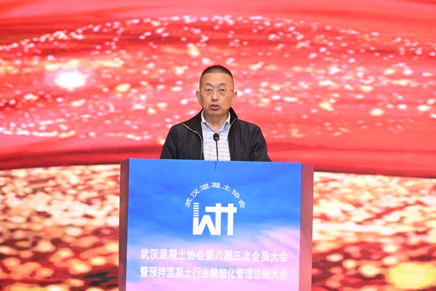 袁晓昌_副本.jpg