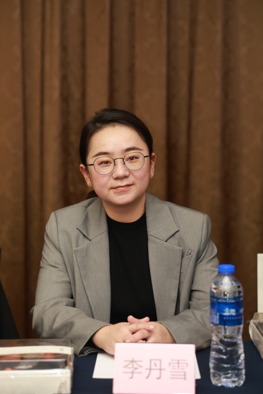 李丹雪.jpg